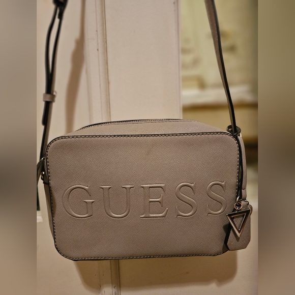 Guess Rodney crossbody handbag - Picture 4 of 4